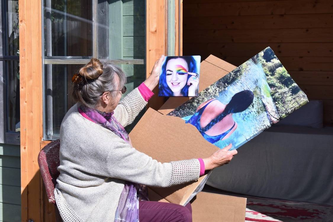 Luisa-Christie My Picture Canvas Review