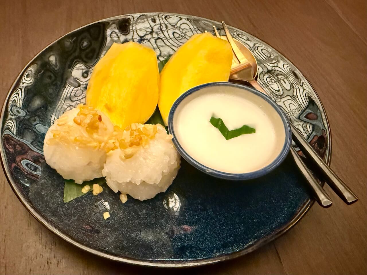 Mango & sticky rice