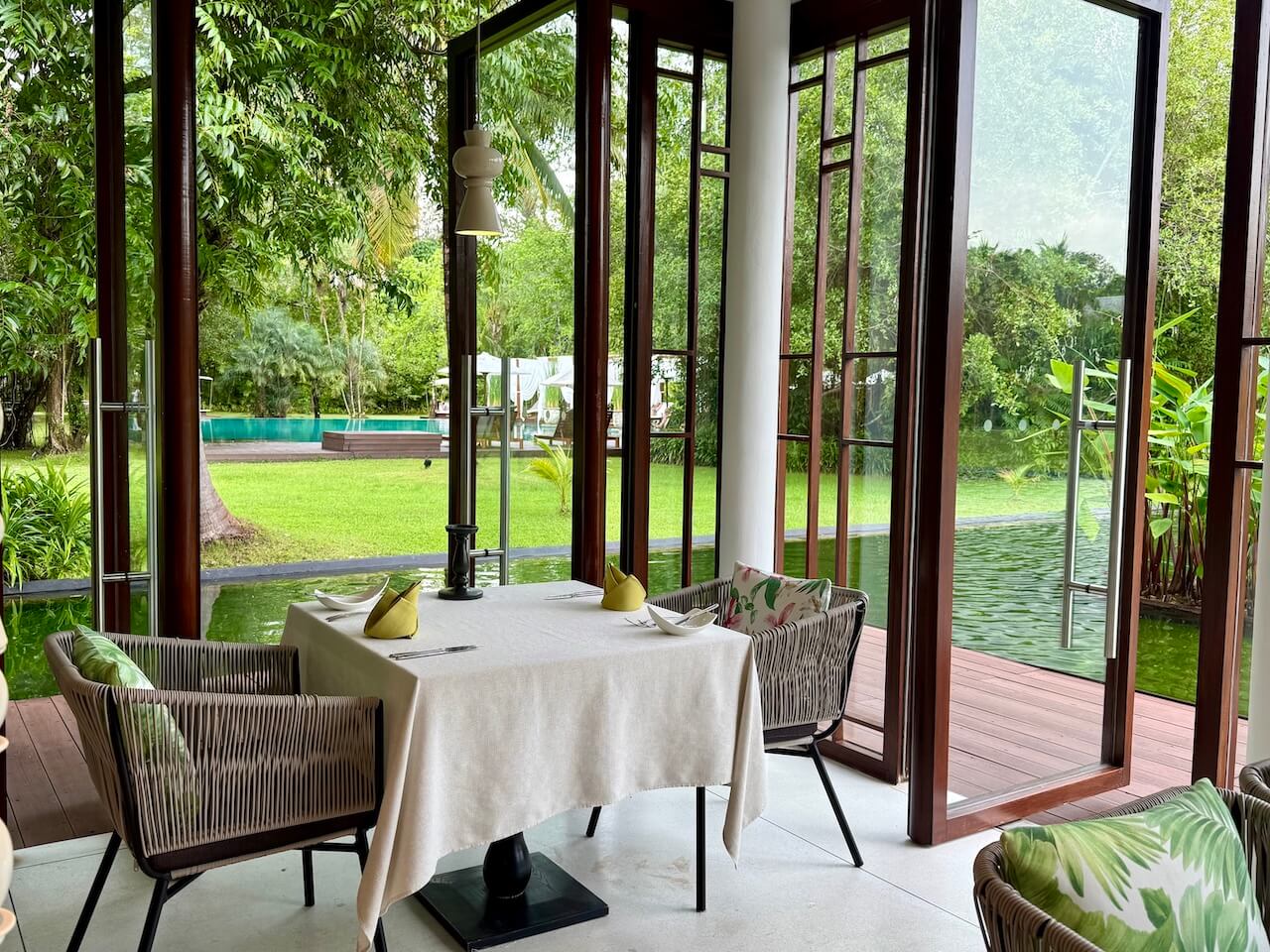 Ficus restaurant