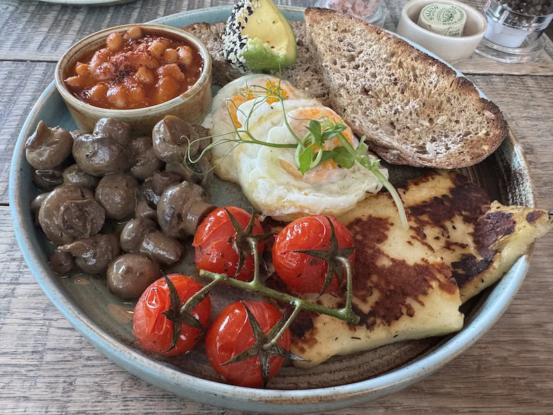 breakfast the locals chelsea vegetarian breakfast