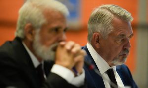 U.S. vaccine panel rejects flu shots...