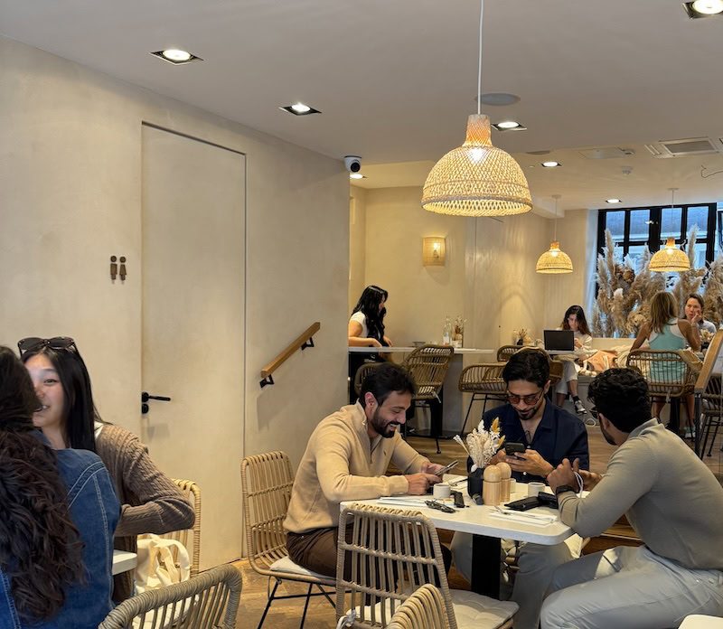 lali cafe mayfair relaxed interiors